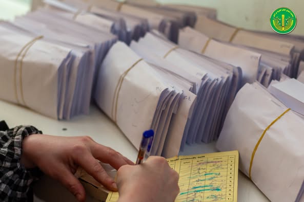 الانتهاء من توزيع المساعدات المالية والعينية للشهر الرابع للمدرجين والأيتام.💚✨